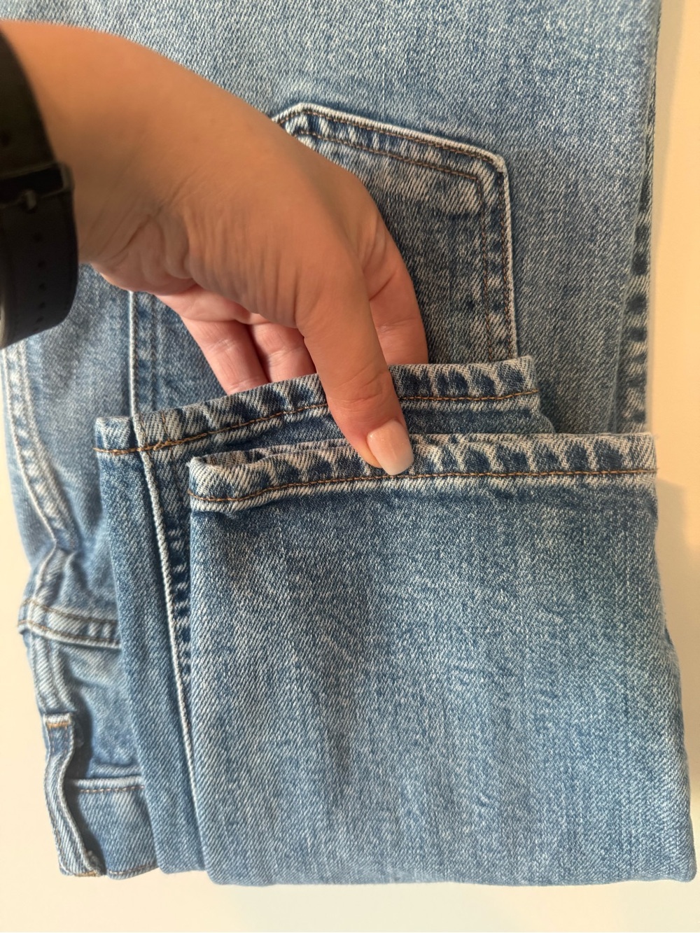 70. | Aritzia | Denim Forum | The Yoko High Rise Slim | 27 - Picture 4 of 7